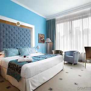 buradan rezervasyon yapın